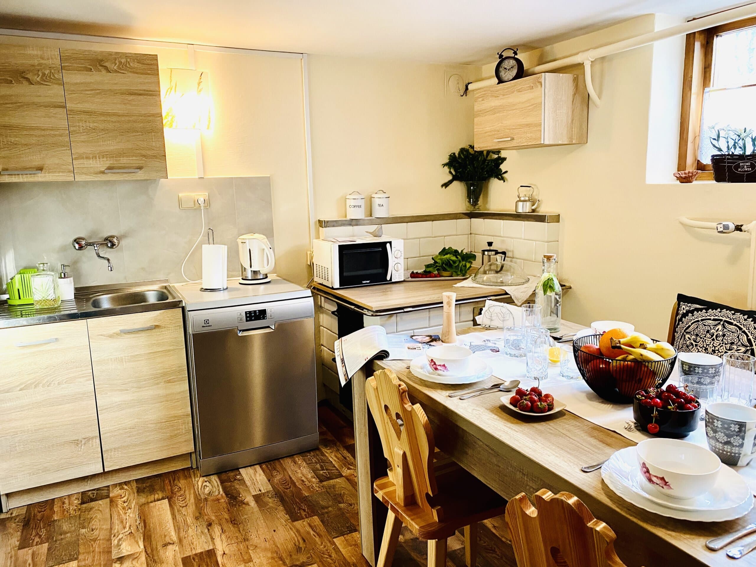 Vika Home · 5