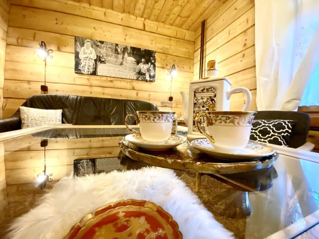 Vika Home · 16